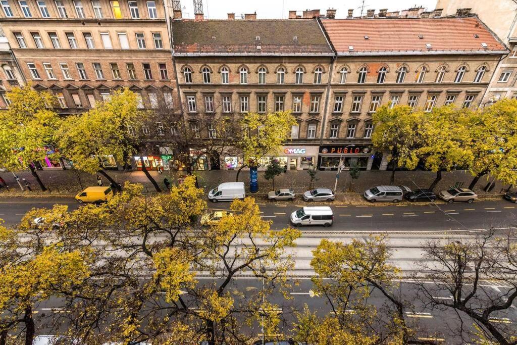 Contemporary Hidden Gem Art-Deco Residence Budapest Esterno foto