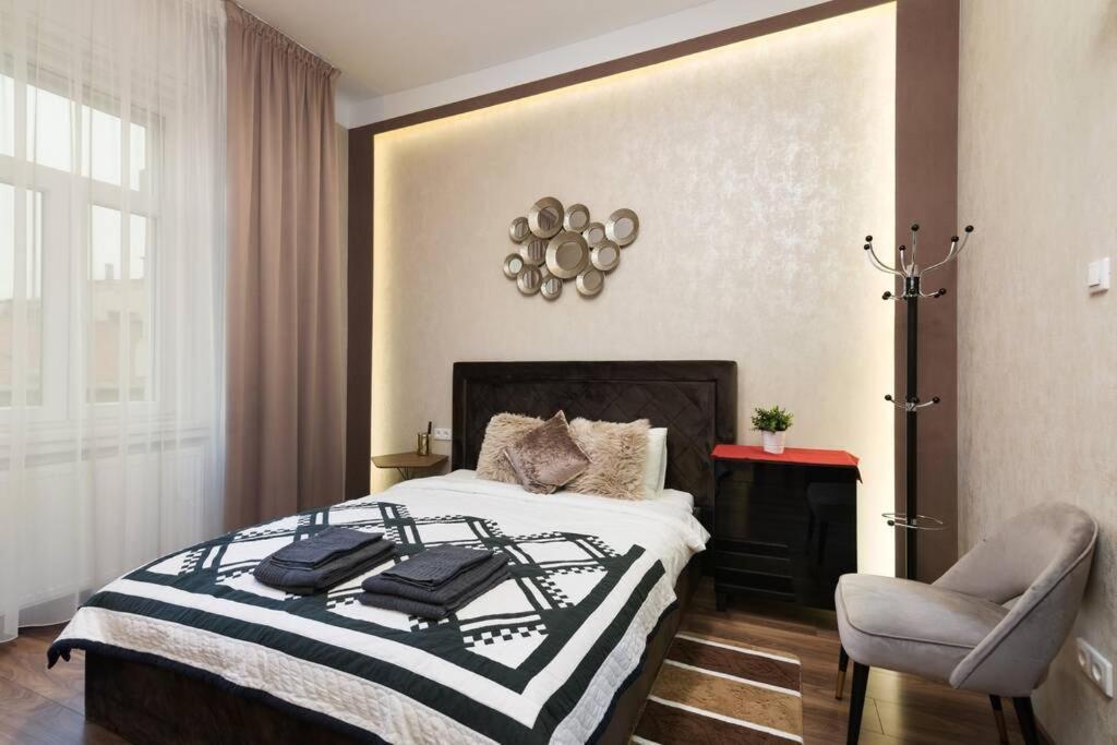 Contemporary Hidden Gem Art-Deco Residence Budapest Esterno foto